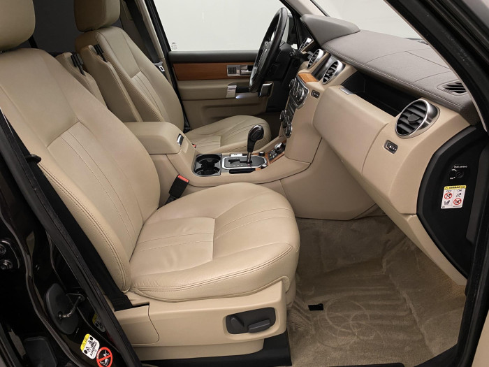 Land Rover Discovery SDV6 HSE AWD AUT CZ