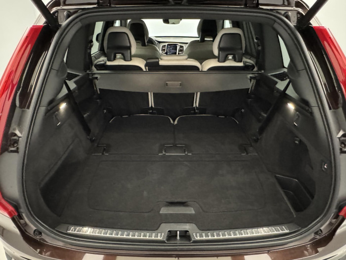 Volvo XC90 B5 AWD R-Design 7Míst 1.maj CZ