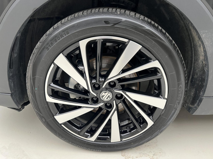 MG ZS 1.5 EXCLUSIVE HYBRID+ AUT CZ 1.5 Exclusive