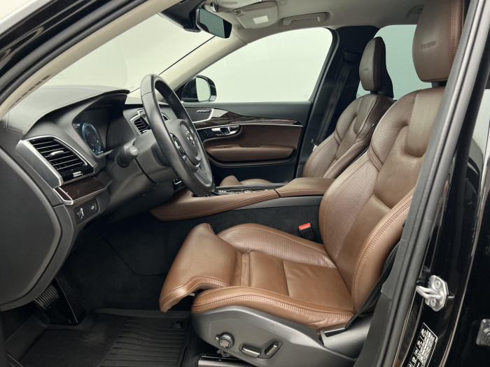 Volvo XC90 D5 AWD INSCRIPTION AUT CZ 2.0 d