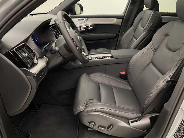 Volvo XC90 T8 AWD RECHARGE BLACK EDITION 2.0 Edition