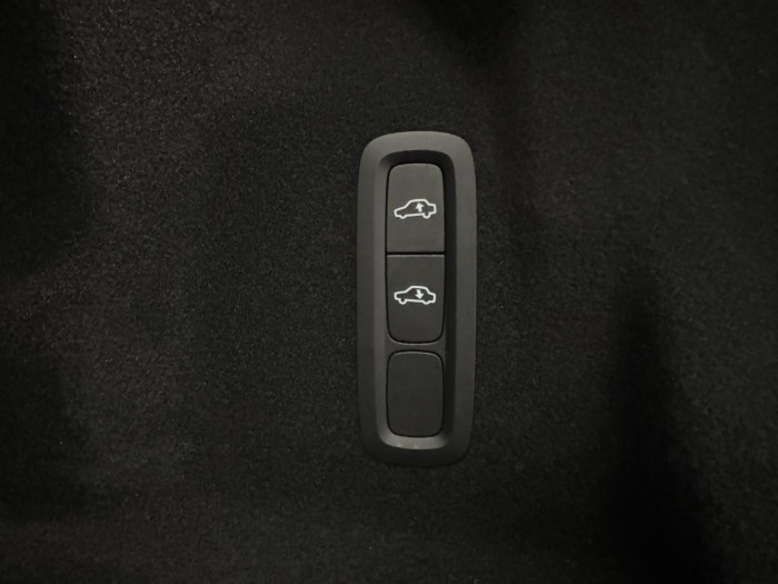 Volvo XC60 T8 AWD RECHARGE BRIGHT PLUS