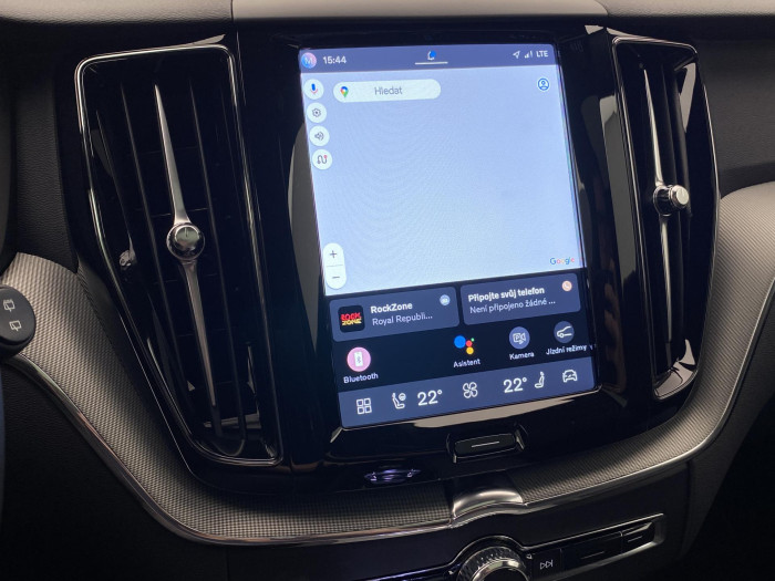 Volvo XC60 T6 AWD PLUG-IN DARK PLUS AUT