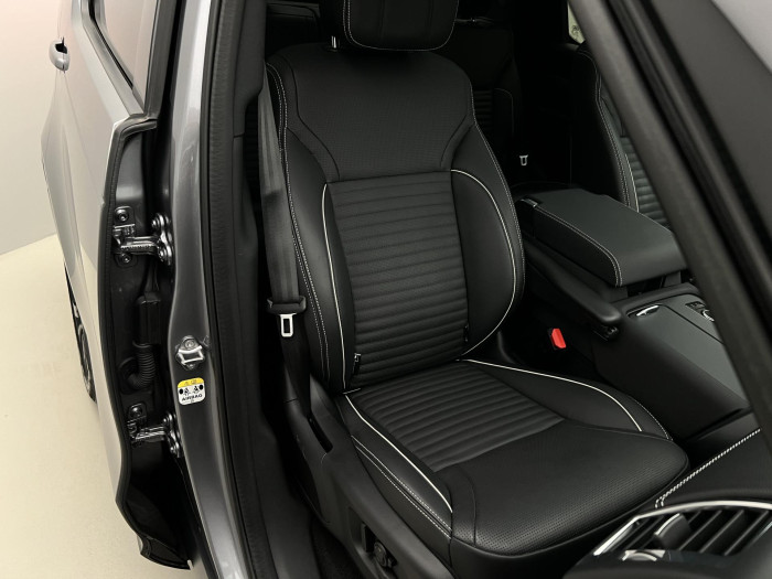 Land Rover Discovery D250 R-DYNAMIC SE AWD AUT 3.0 d Dynamic SE