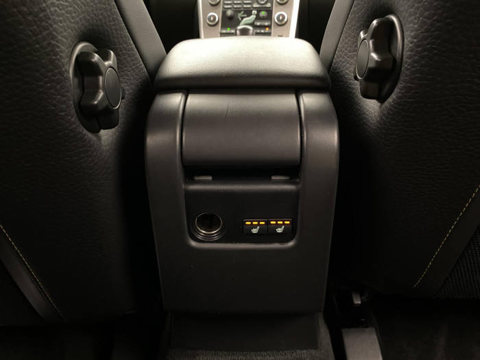 Volvo XC60 D5 AWD SUMMUM AUT CZ 2.4 d Summum