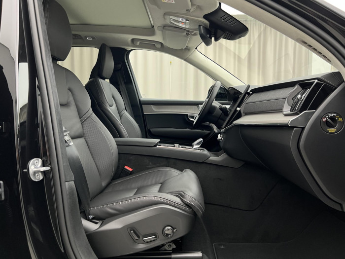 Volvo XC90 T8 AWD RECHARGE DARK ULTRA AUT