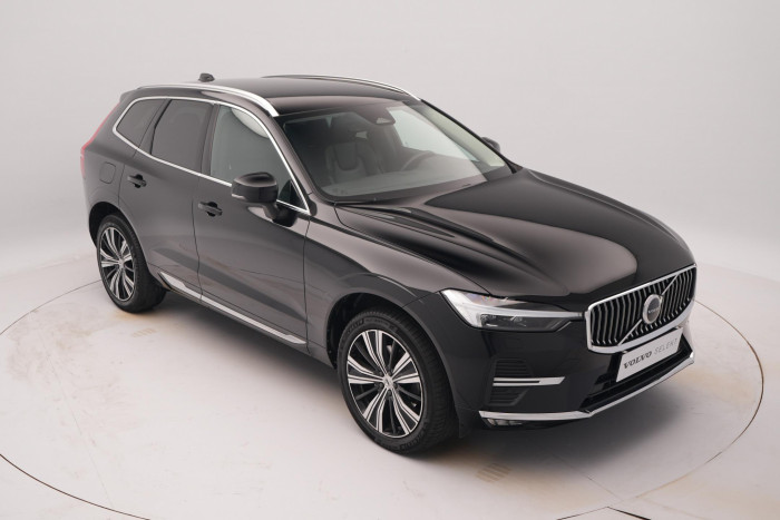 Volvo XC60 B4 AWD PLUS DARK AUT