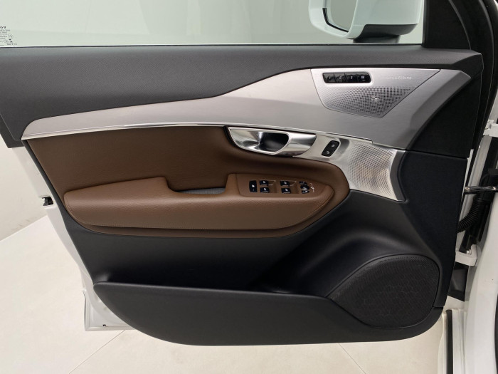 Volvo XC90 T6 AWD MOMENTUM AUT 2.0 Momentum