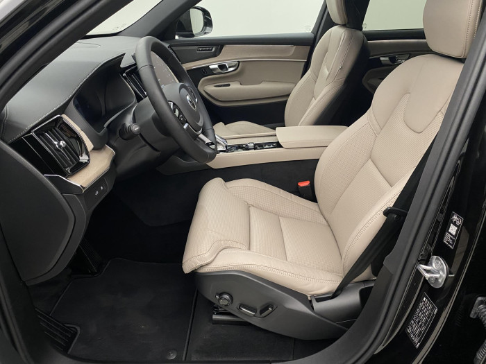 Volvo XC90 T8 AWD RECHARGE BRIGHT PLUS 7m