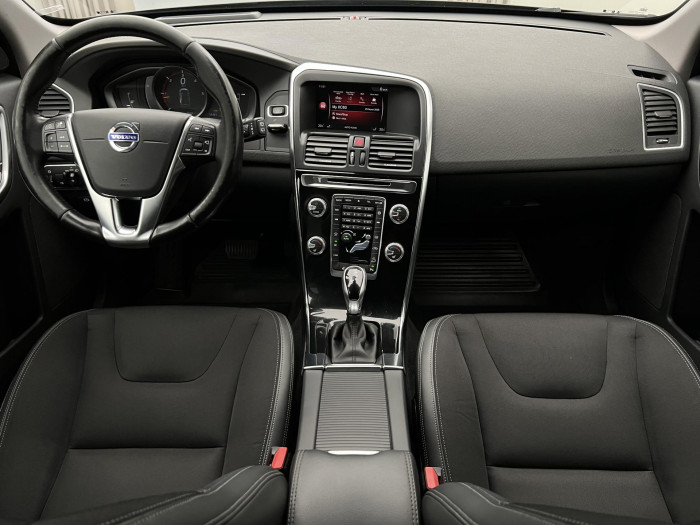 Volvo XC60 D4 AWD MOMENTUM AUT 2.4 d Momentum