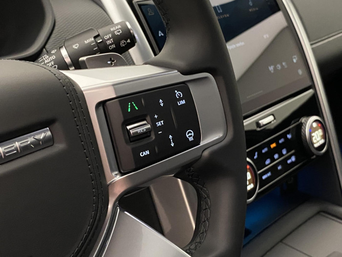 Land Rover Discovery D350 DYNAMIC HSE REZERVACE 3.0 d Dynamic