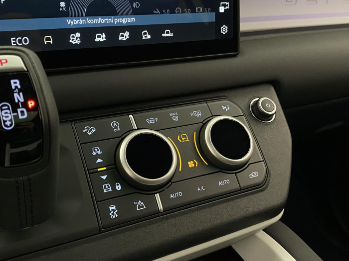 Land Rover Defender 110 D250 X-DYNAMIC SE AWD AUT 3.0 d Dynamic SE