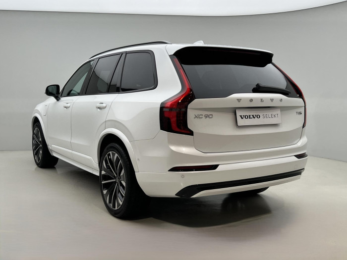 Volvo XC90 T8 AWD RECHARGE PLUS DARK CZ