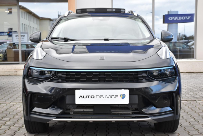 Lynk & Co 01 PHEV DCT AUT 1.maj.