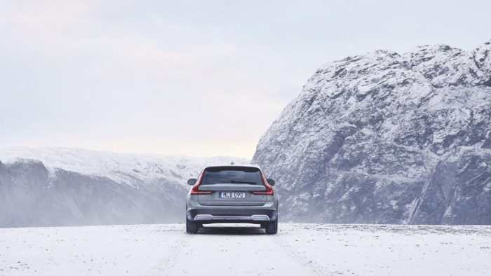 Volvo V90 B4 AWD AUT CROSS COUNTRY PLUS 2.0 Plus
