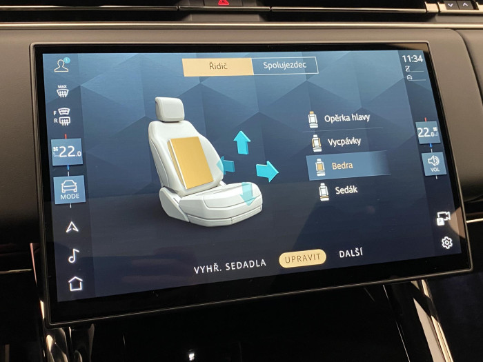 Land Rover Range Rover Sport D250 DYNAMIC SE AWD REZERVACE 3.0 d Dynamic SE