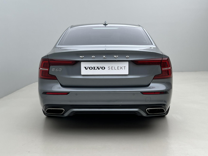Volvo S60 T5 R-DESIGN POLESTAR AUT CZ