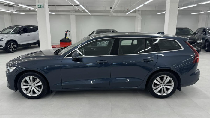 Volvo V60 B4 MOMENTUM ADVANCED REZERVACE 2.0 Momentum