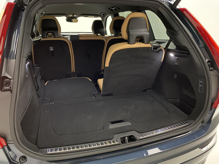 Volvo XC90 B5 AWD AUT BRIGHT PLUS 7míst 2.0 Plus