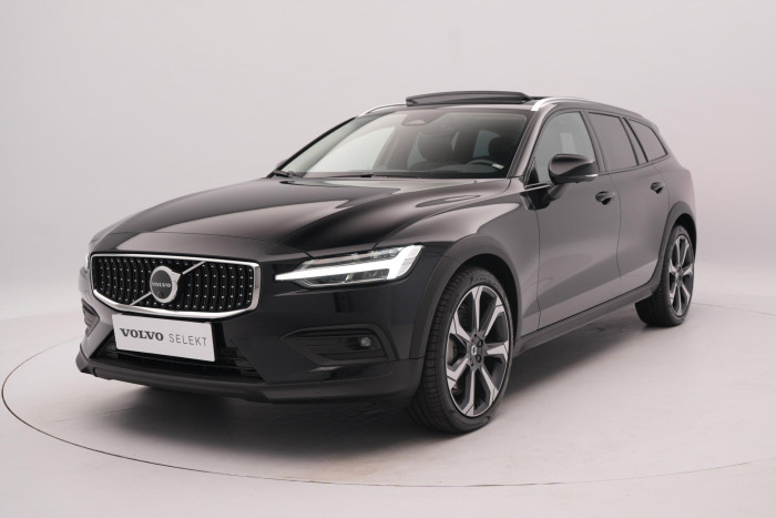 Volvo V60 CC B5 AWD ULTIMATE AUT 1.maj. 2.0 CC CC