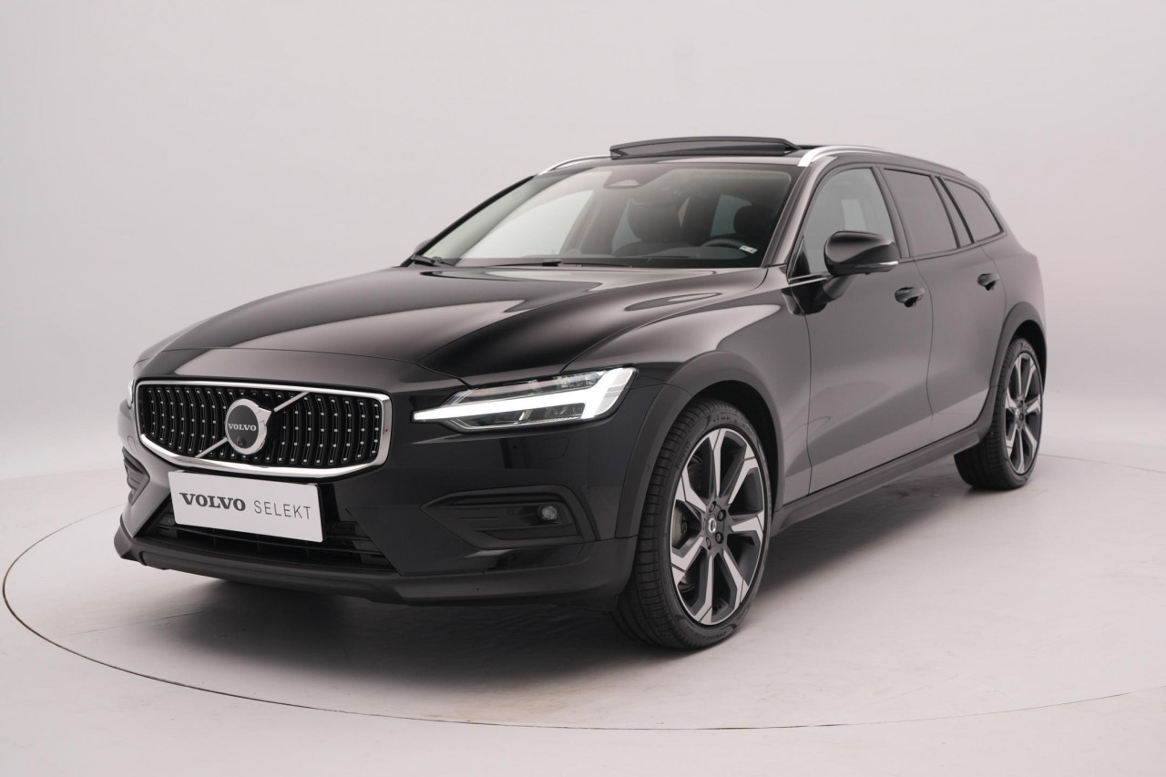 Volvo V60 CC B5 AWD ULTIMATE AUT 1.maj. 2.0 CC CC
