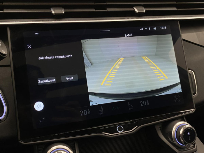 Lynk & Co 01 PHEV DCT AUT 1.maj. REZERVACE