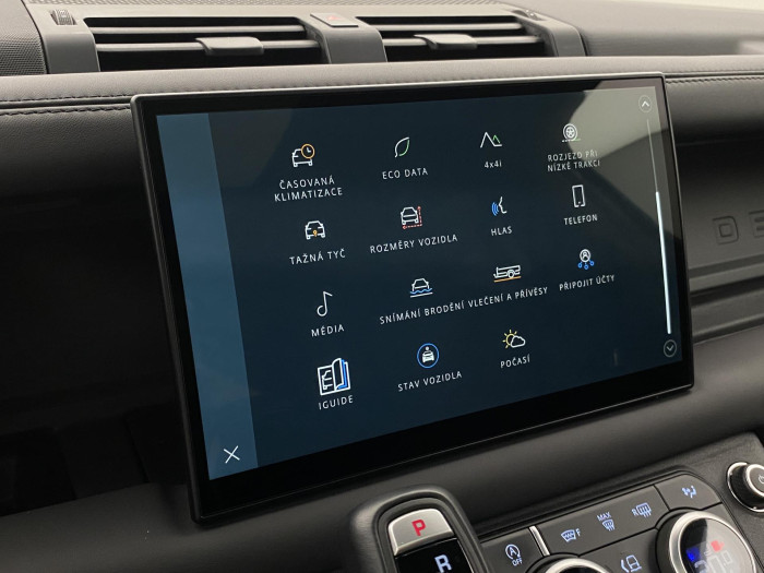 Land Rover Defender 110 D300 X-DYNAMIC HSE AWD AUT 3.0 d Dynamic