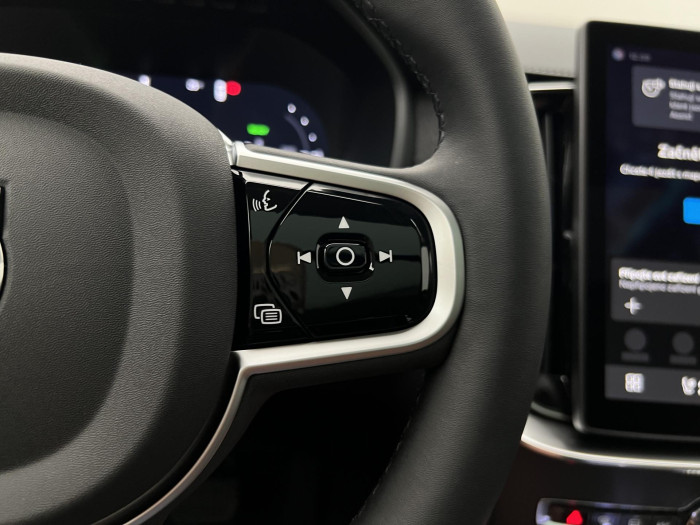 Volvo XC90 T8 AWD RECHARGE ULTRA DARK AUT