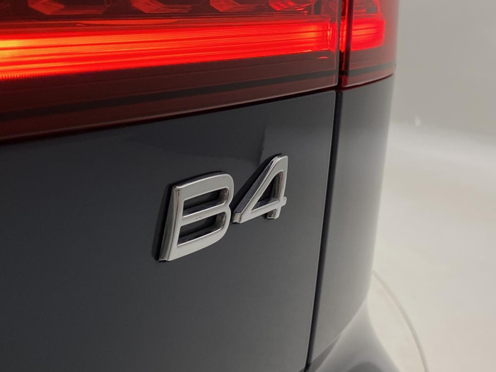 Volvo V60 B4 PLUS AUT CZ 1.maj. 2.0 Plus