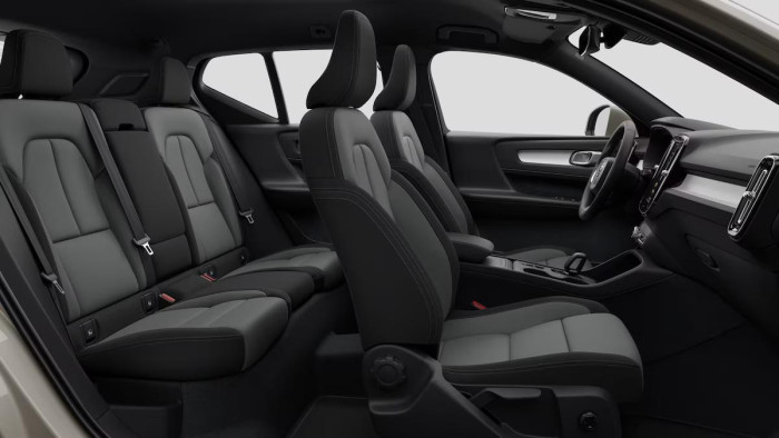 Volvo XC40 B4 DARK PLUS AUT