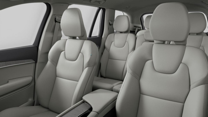 Volvo XC90 B5 AWD AUT BRIGHT PLUS 7-míst 2.0 Plus