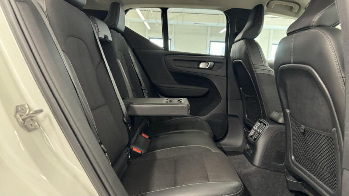 Volvo XC40 T5 TWIN ENGINE REZERVACE
