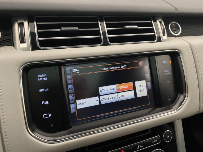 Land Rover Range Rover HYBRID AUTOBIOGRAPHY REZERVACE