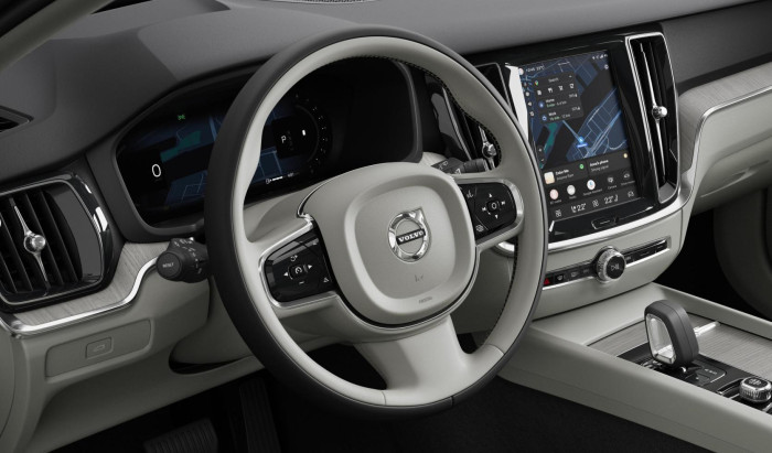 Volvo V60 B4 BRIGHT PLUS AUT