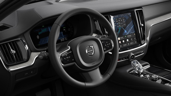 Volvo V60 T6 AWD Plug-in DARK ULTRA