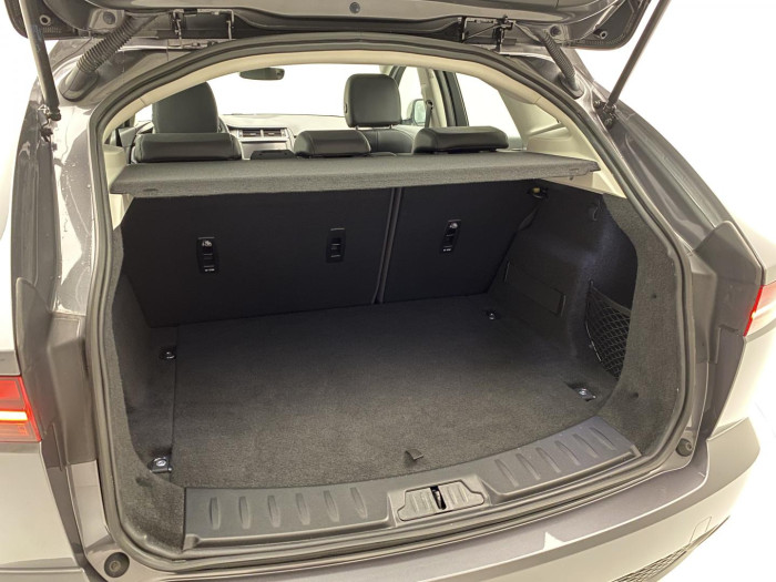 Jaguar E-Pace D150 S AWD AUT REZERVACE 2.0 d