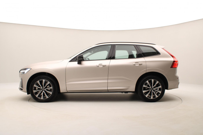 Volvo XC60 B4 AWD PLUS DARK AUT CZ