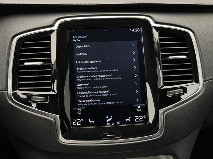 Volvo XC90 T6 AWD INSCRIPTION AUT 7 MÍST