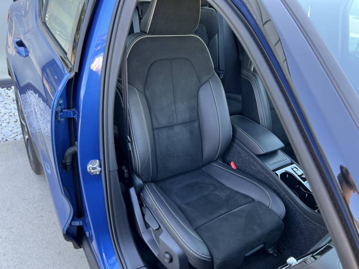 Volvo XC40 T4 AWD R-DESIGN Aut 1.maj.