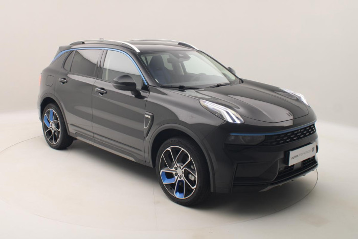 Lynk & Co 01 PHEV DCT AUT 1.maj. REZERVACE
