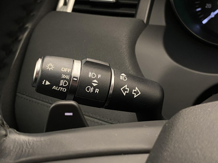 Land Rover Range Rover Evoque 2.0 TD4 AWD AUT REZERVACE 2.0 TD