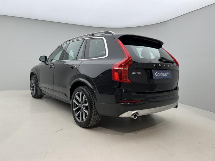 Volvo XC90 D5 AWD MOMENTUM 7MÍSTNÁ Aut 2.0 d Momentum