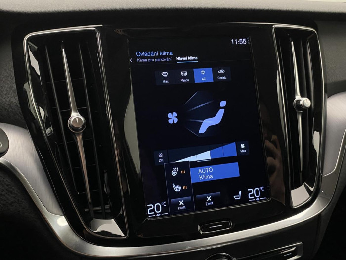 Volvo V60 B4 MOMENTUM REZERVACE 2.0 Momentum