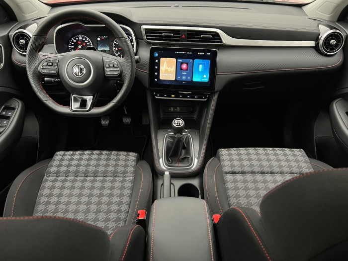 MG ZS 1.5 ESSENTIAL PLUS CZ 1.maj.