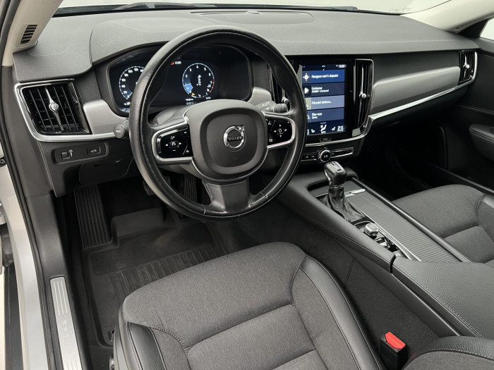 Volvo V90 CC T5 AWD MOMENTUM AUT 2.0 CC CC Momentum