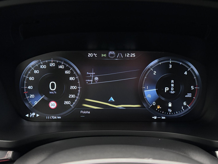 Volvo V60 B4 MOMENTUM PRO REZERVACE 2.0 Momentum