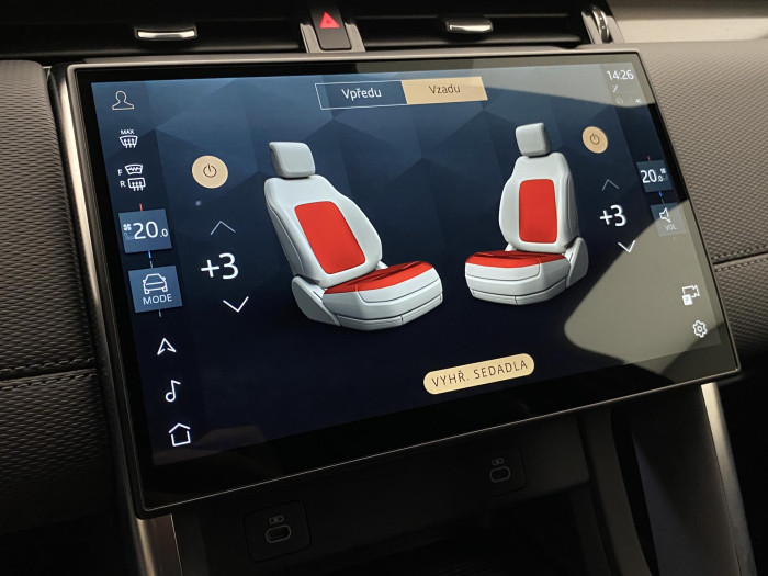 Land Rover Discovery Sport D200 DYNAMIC SE AWD AUT CZ 2.0 d Dynamic SE