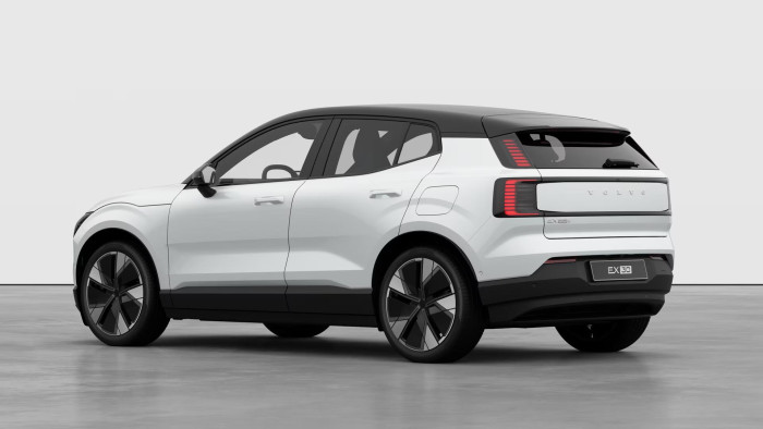 Volvo EX30 PURE ELECTRIC TWIN MOTOR ULTRA