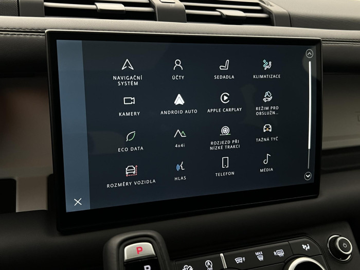 Land Rover Defender 110 D250 X-DYNAMIC SE AWD Aut 3.0 d Dynamic SE