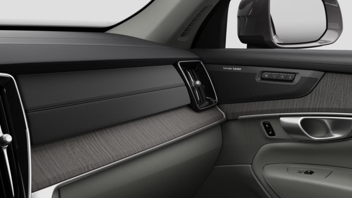 Volvo XC90 T8 AWD RECHARGE DARK PLUS 7m
